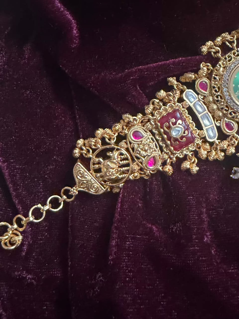 Viral Emerald Royal Round Dial Heritage Watch Rakhi in Premium Swarovski (Free Initial)