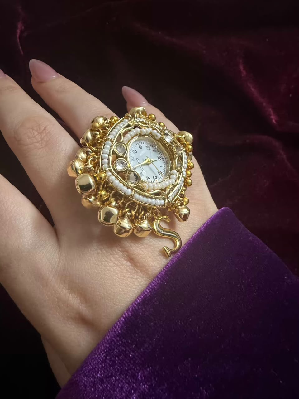 Ghungroo Pearl Dial Maharani Heritage Watch Ring