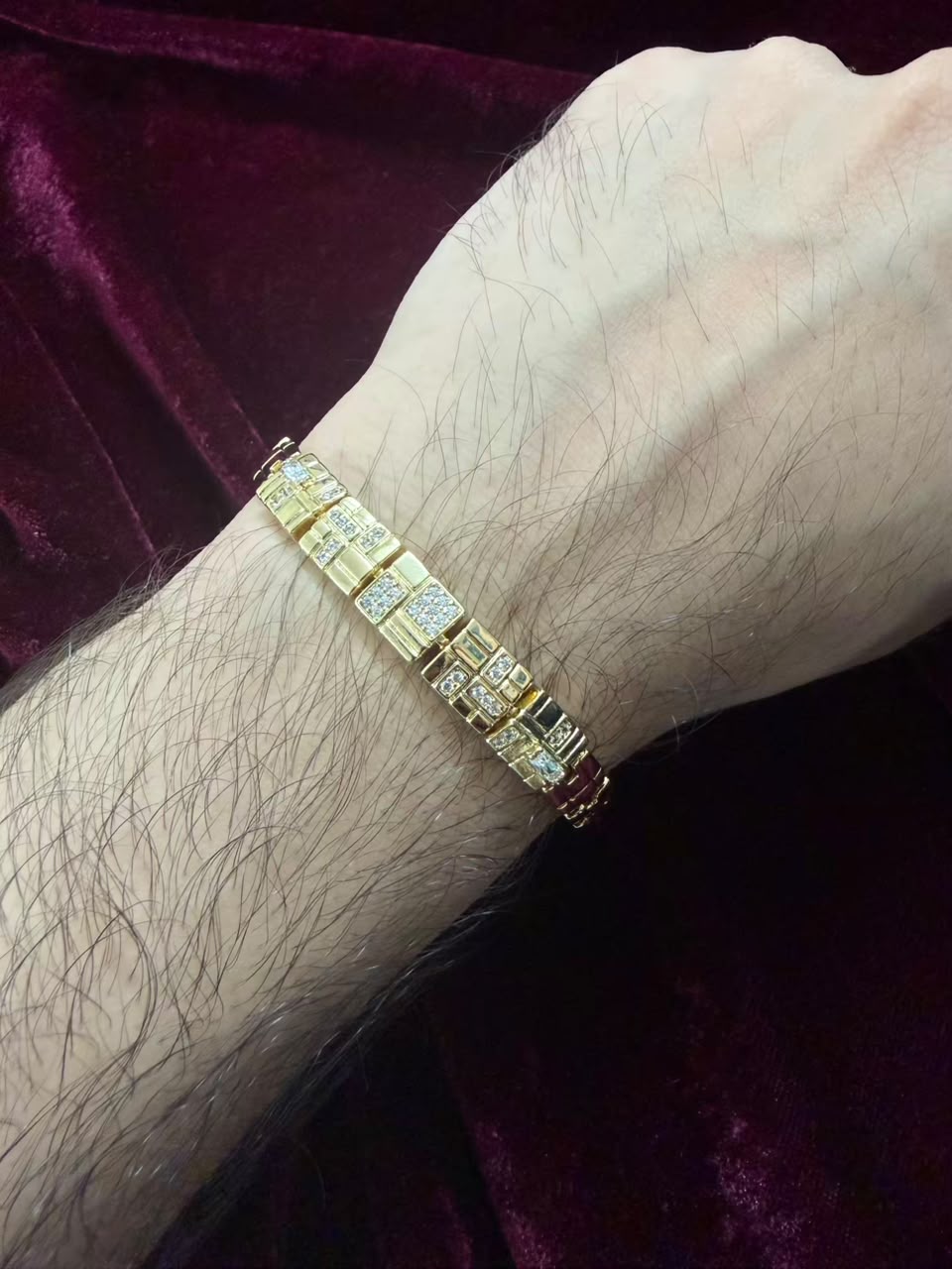 Regal Geo-Link Men's Rakhi Bracelet