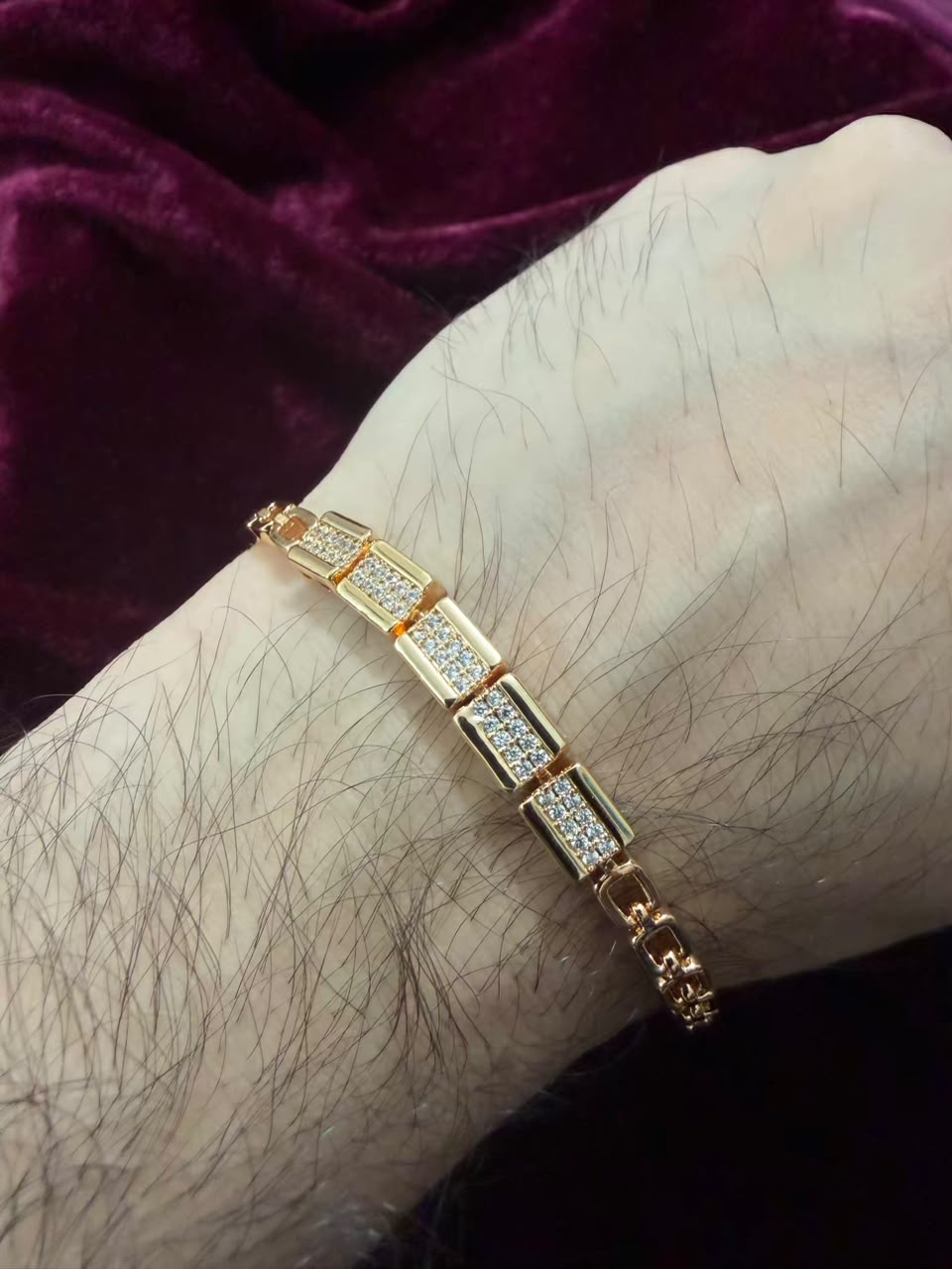 Signature Royal Plate Men's Rakhi Bracelet
