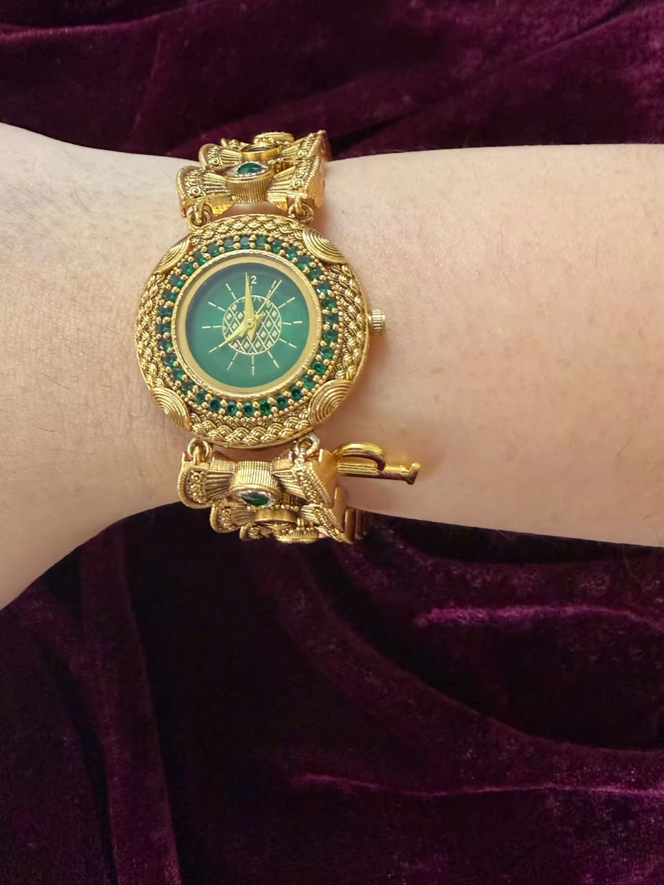Zamrud Heritage Watch Rakhi in Premium Swarovski (Free Initial)