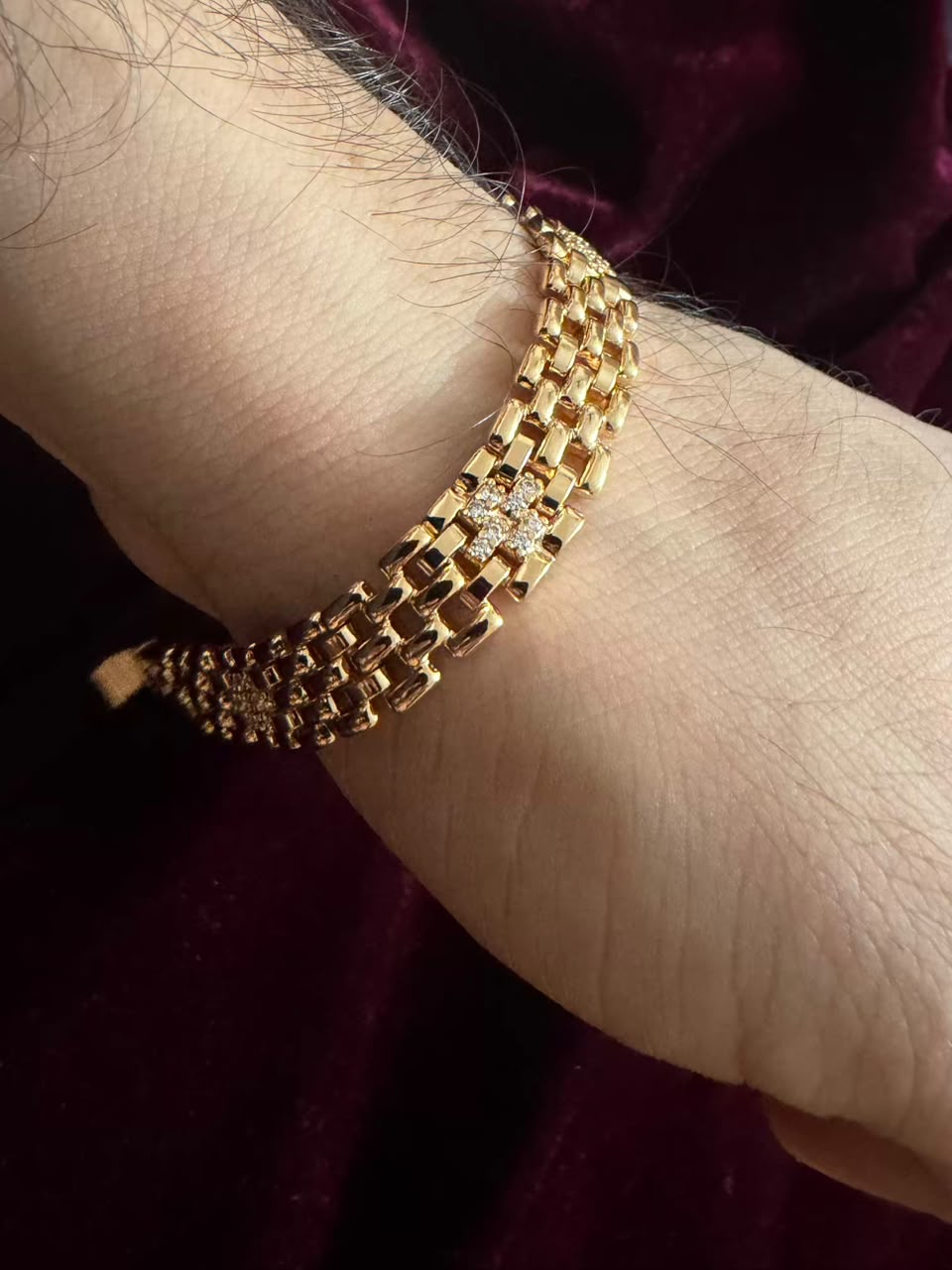 Royal Interlock Men's Rakhi Bracelet