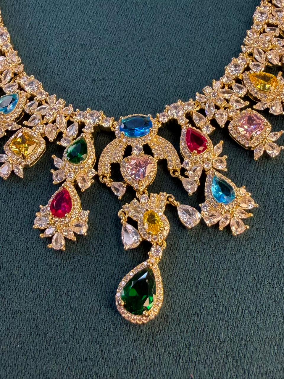 Queen Diamonds Necklace set in Rhodium Gold