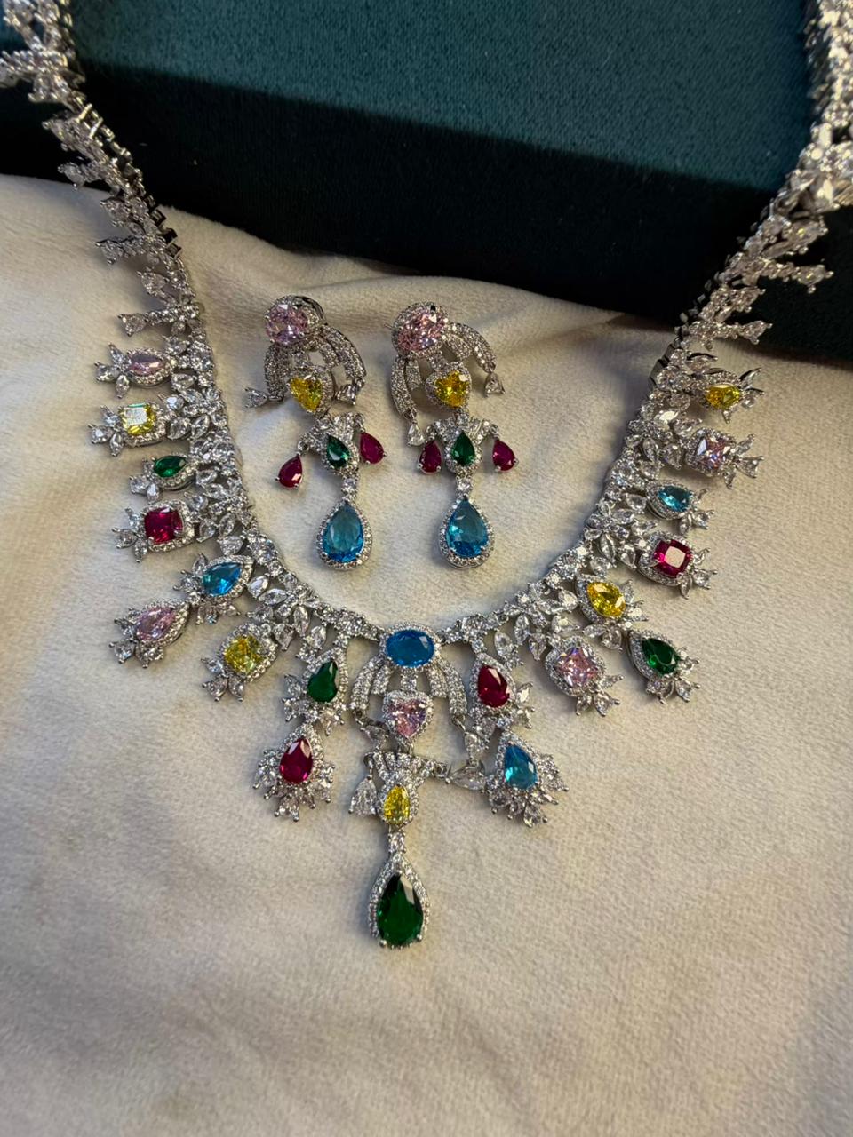 Queen Diamonds Necklace set in Rhodium Silver