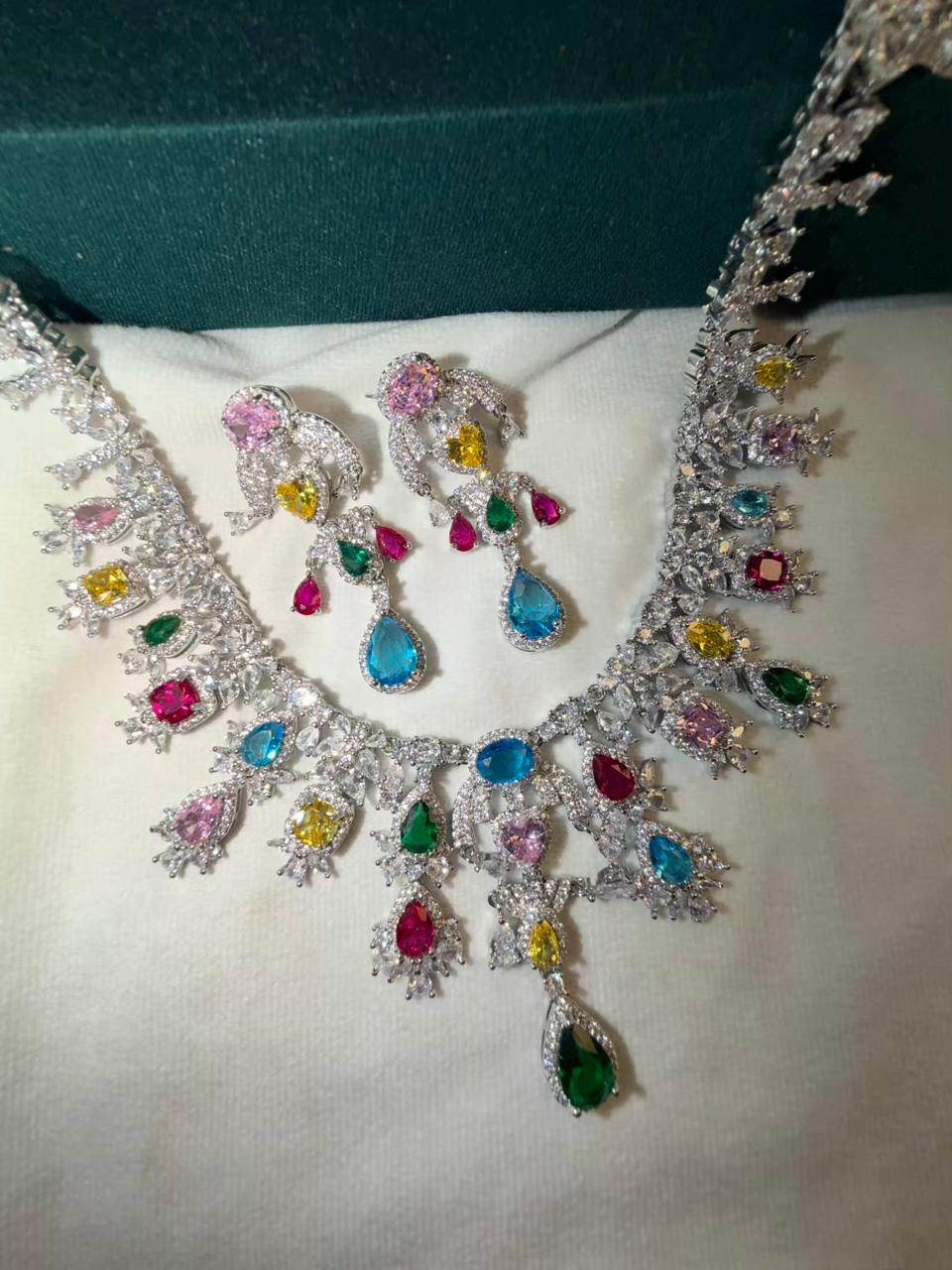 Queen Diamonds Necklace set in Rhodium Silver