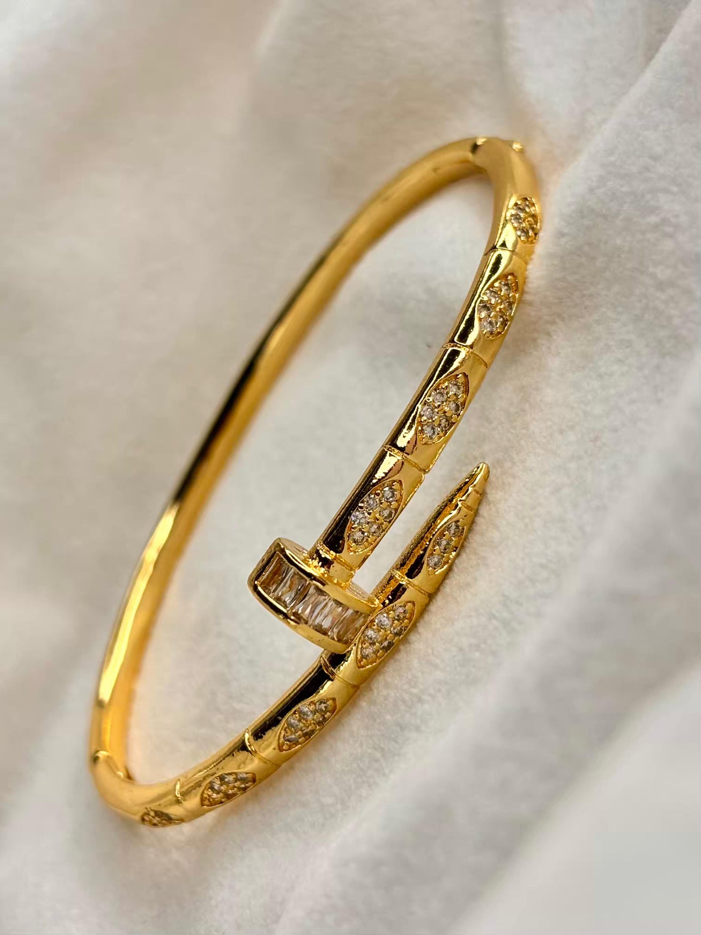 Stone Studded Motif Nail Bangle 18K Gold Plated Premium Kada Bangle