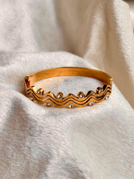 For Thin Wrist Waves Bangle 18K Gold plated Premium Bangle 2.2 - 2.4 Size