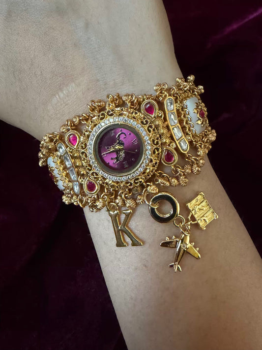 Airplane Bag Round Gold Elephant Dial Maharani Watch Bracelet