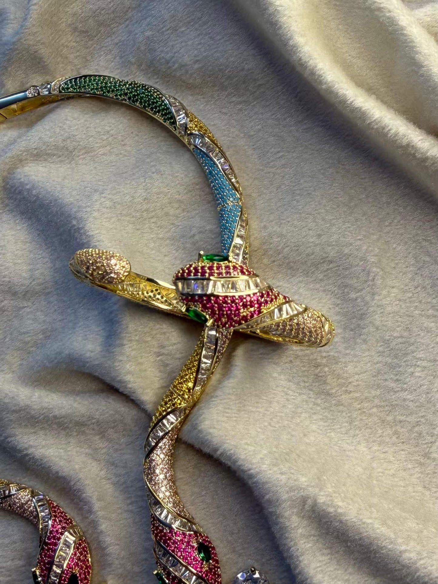 Serpentine Multicoloured Necklace, Bracelet, Earrings and Ring Full set Premium Gold Rhodium