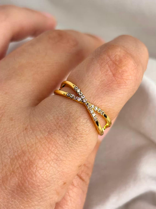 Criss Cross center stud Ring 18K Gold Plated Adjustable Ring
