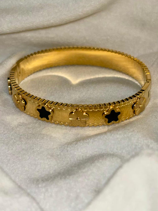 Star Motif Bangle 18K Gold Plated Premium Kada Bangle
