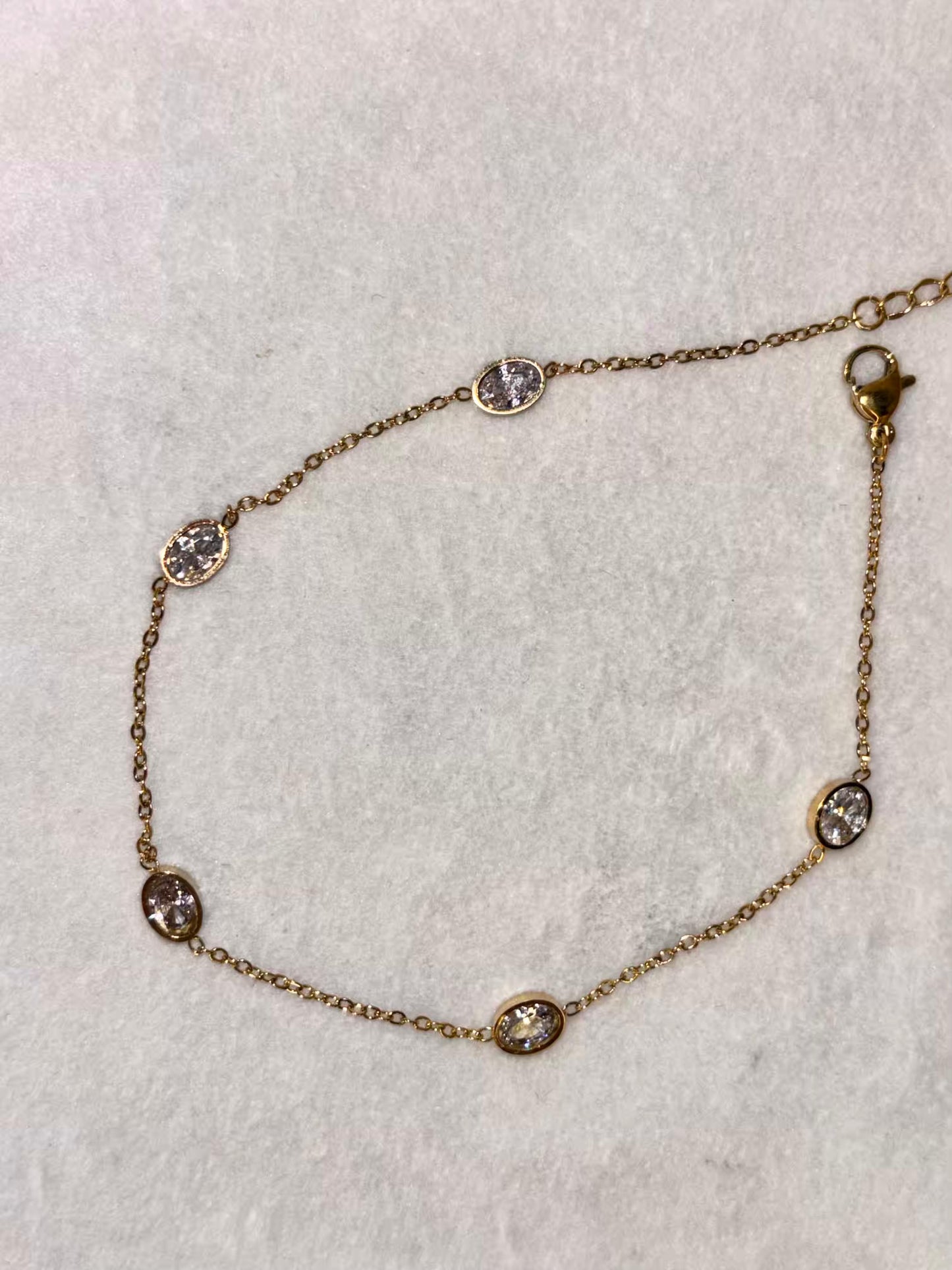 Oval Studded 18K Gold Plated Premium Anklet Payal with Golden hooks