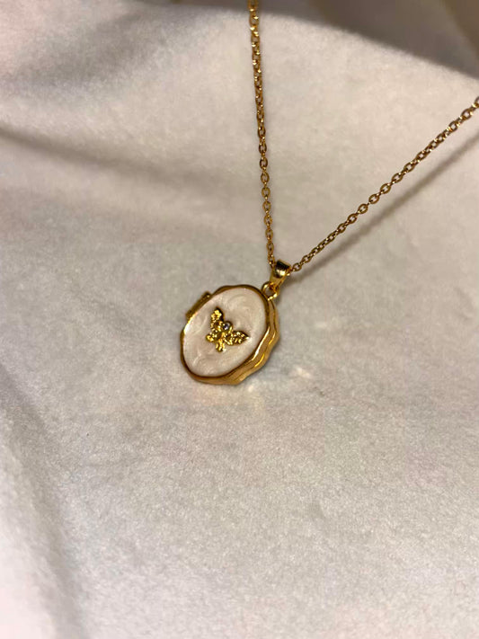 Butterfly Engraved (Photo/Message) Openable Necklace 18K Gold Plated Premium Necklace