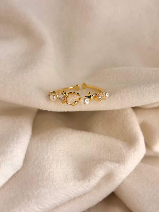 Oyster Center Ring 18K Gold Plated Adjustable Ring