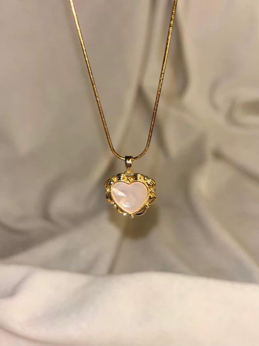Chipped Heart Necklace 18K Gold Plated Premium Necklace
