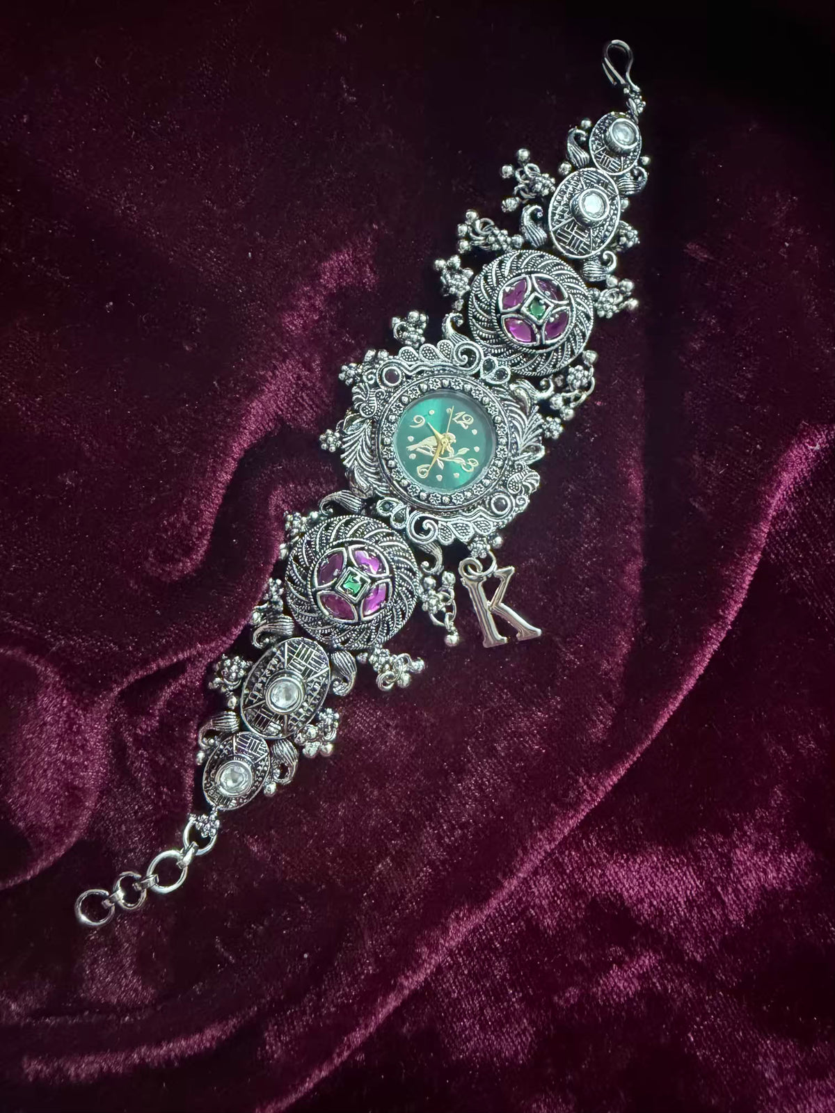 Rajasthani Emerald Royalty Silver-Tone Navratri Oxidised Heritage Watch