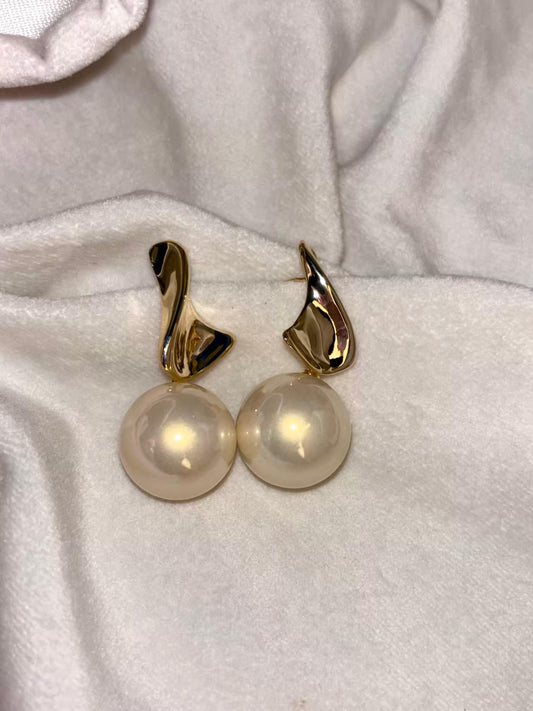 Chunky Pearl Dangle Earrings 18K Gold Plated Premium Earrings