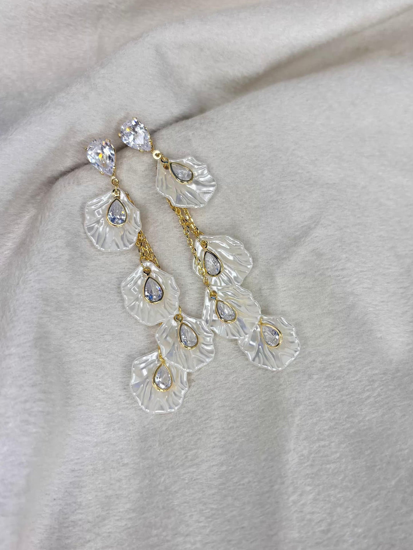White Shells 18K Gold Plated Premium Earrings