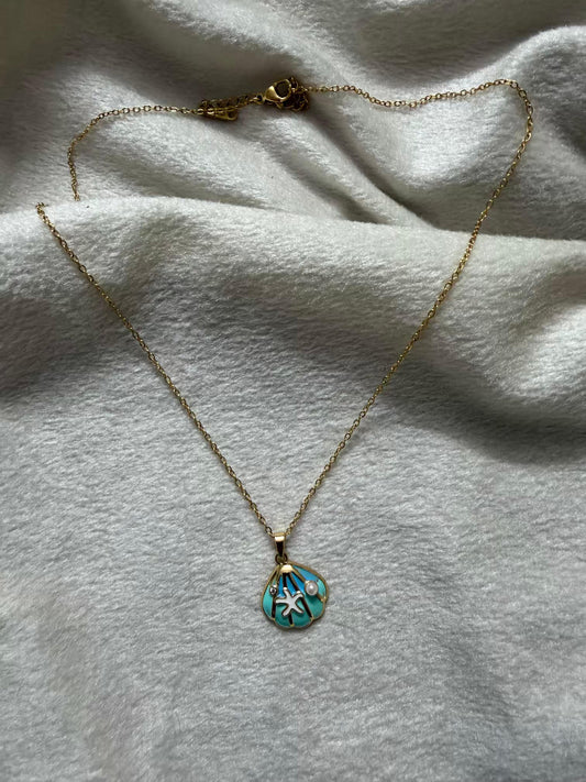 Turquoise Shell & Starfish Pearl Charm Chain Necklace Gold Plated Premium Necklace