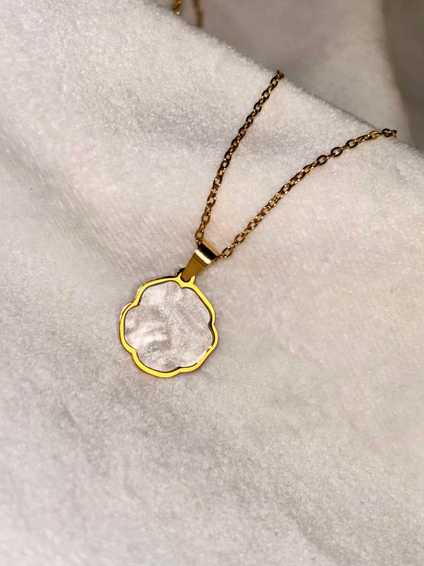 White Pond Necklace 18K Gold Plated Premium Necklace