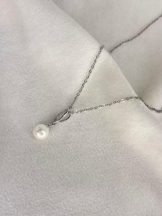 Twisted Pearl Necklace Silver Plated Premium Necklace