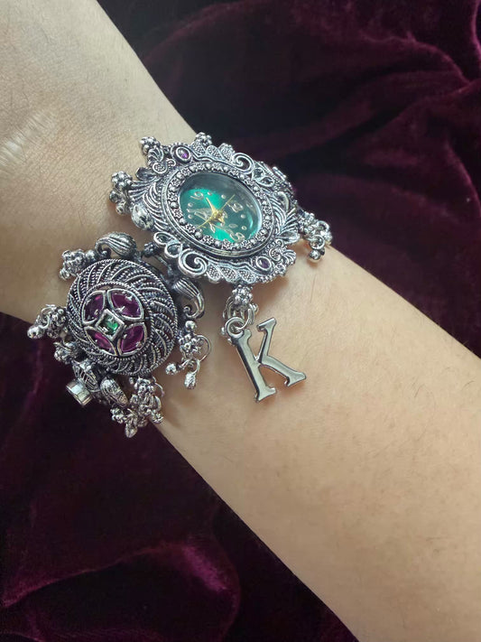 Rajasthani Emerald Royalty Silver-Tone Navratri Oxidised Heritage Watch