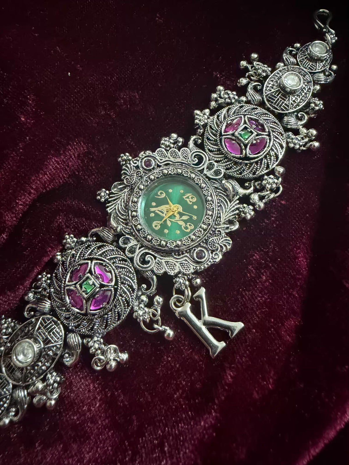 Rajasthani Emerald Royalty Silver-Tone Navratri Oxidised Heritage Watch
