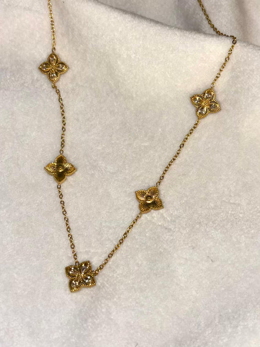 Golden Clovers Necklace 18K Gold Plated Premium Necklace