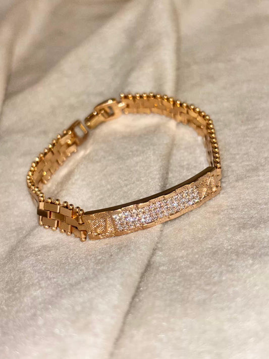 Golden Elegance Designer Premium 18k Gold Bracelet for Men and Women ( Unisex )