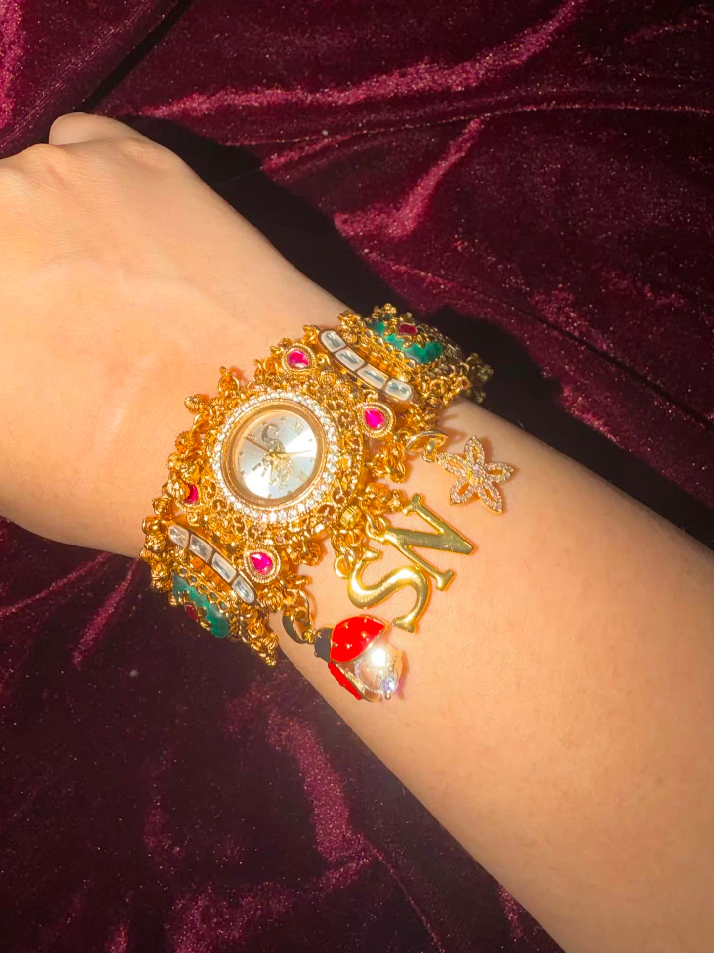 Bee Floral Emerald Meenakari Round Dial Luxury Watch Rakhi (Free Initial)
