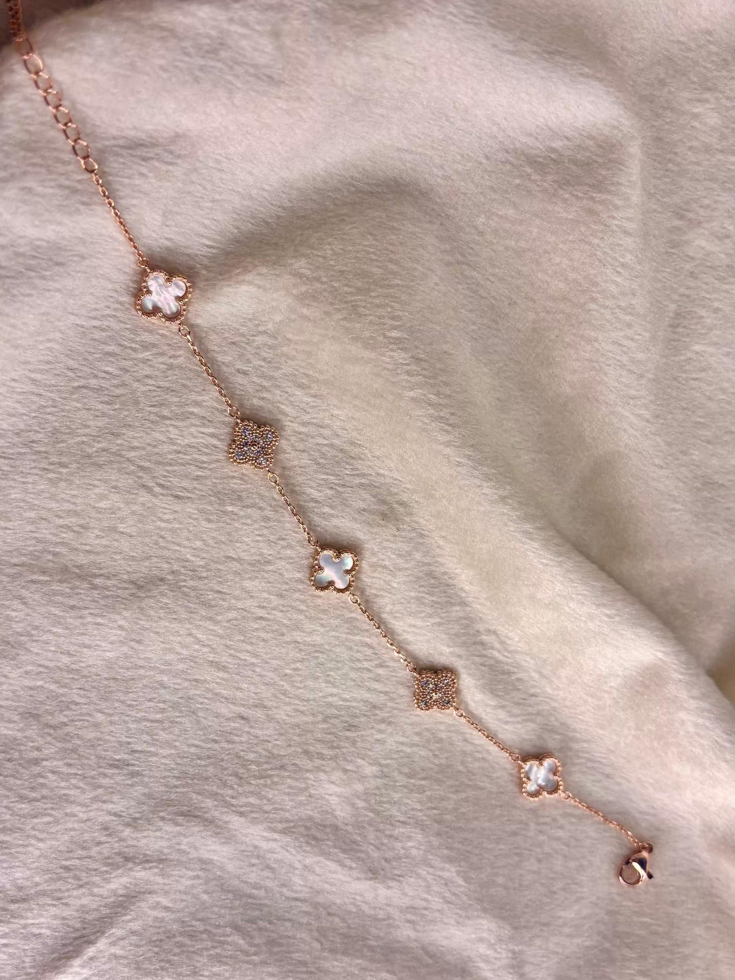 Twin Clovers Premium Rose Gold Plated Chain Bracelet