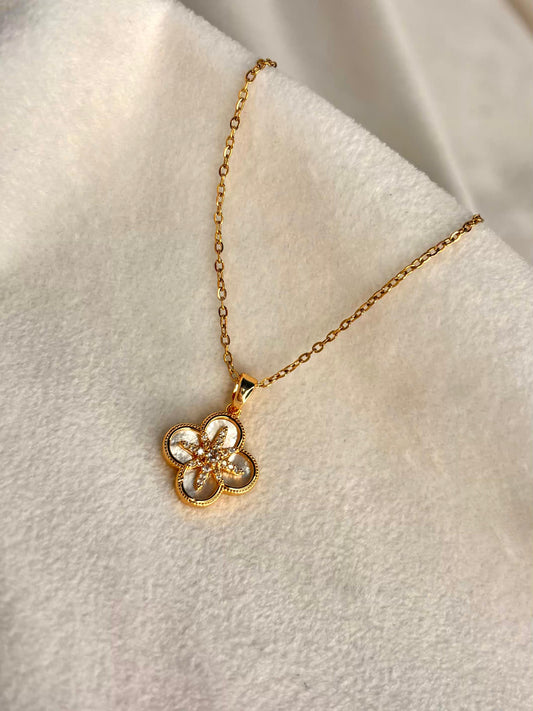 White Flower Necklace 18K Gold Plated Premium Necklace