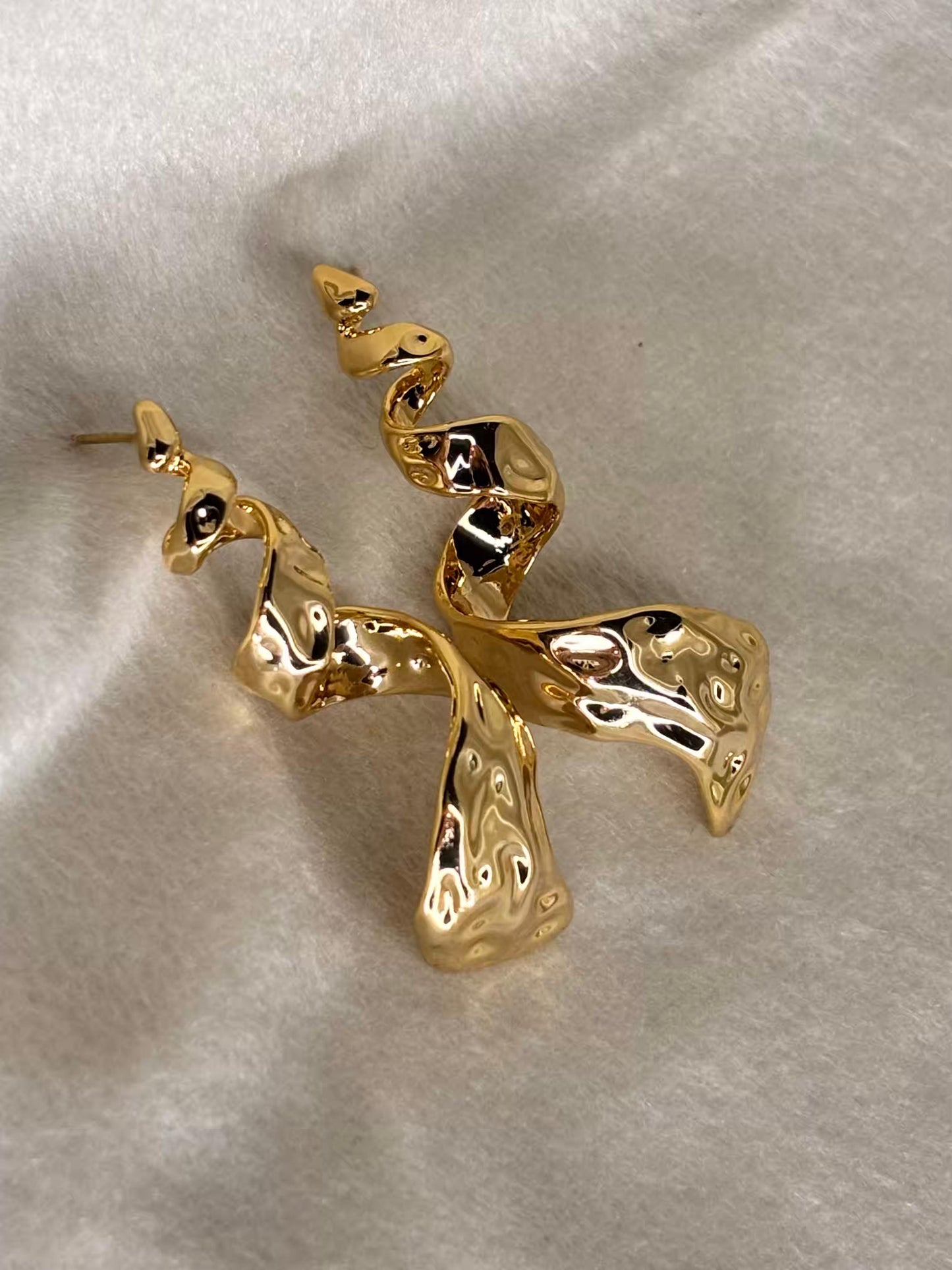 Golden Twist Earrings 18K Gold Plated Earrings Premium Earrings