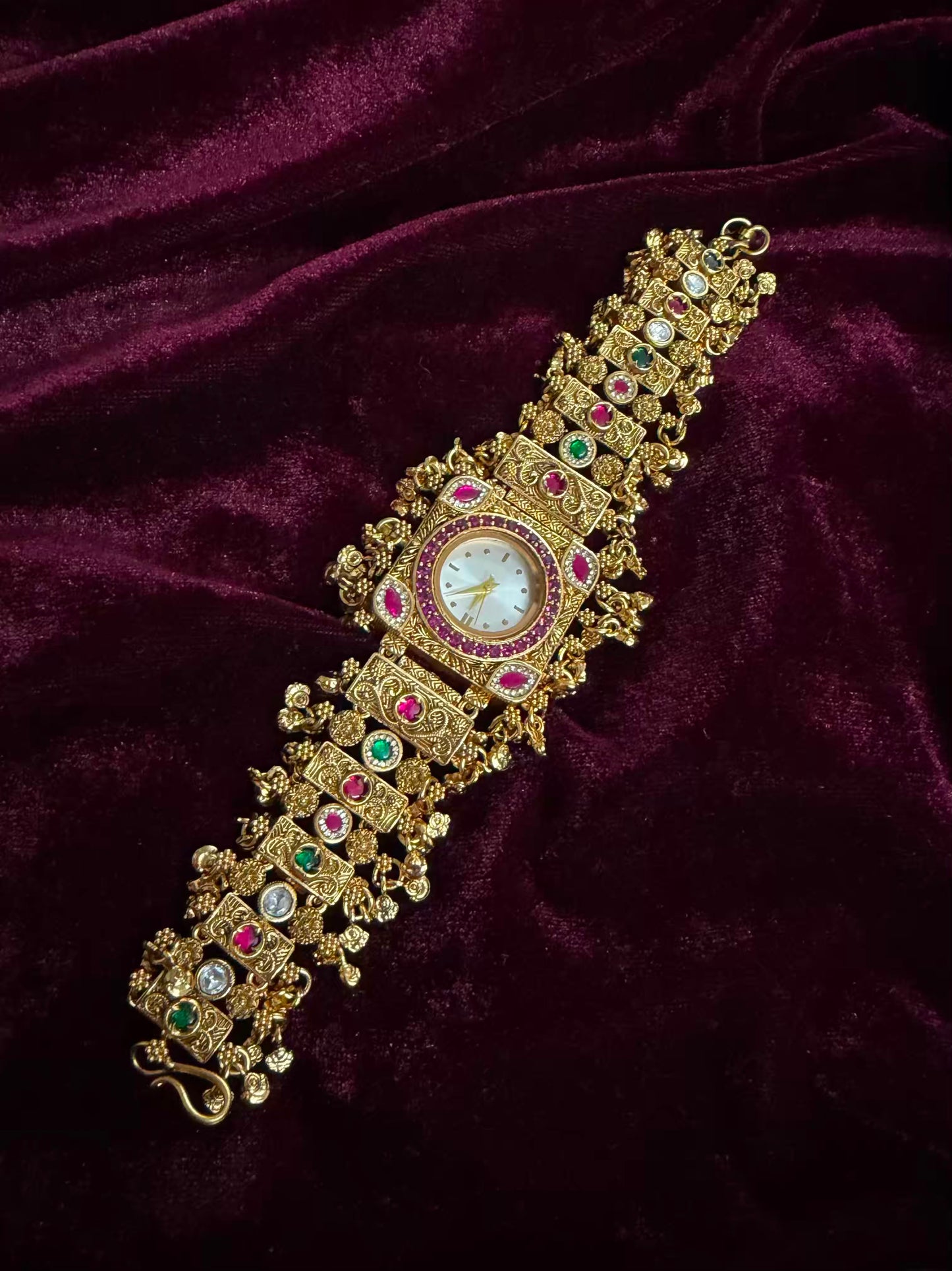 Shahi Noor Heritage Watch Rakhi in Premium Swarovski (Free Initial)