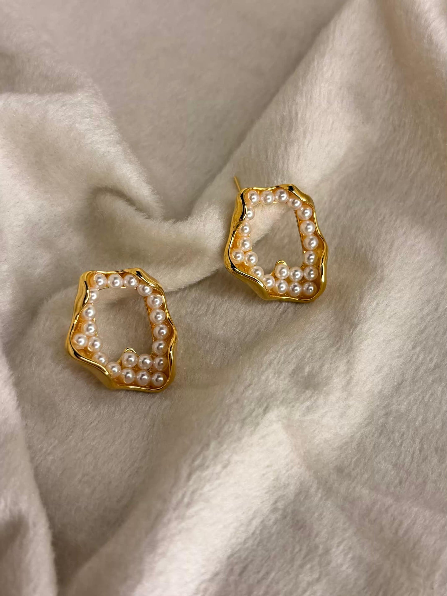 Moon Split Earrings 18K Gold Plated Earrings Premium Earrings