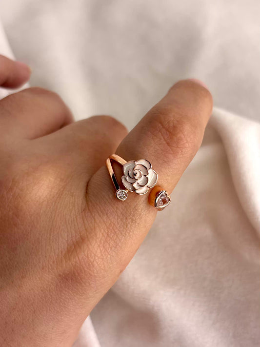 White Rose Triad Rose Gold Adjustable Ring