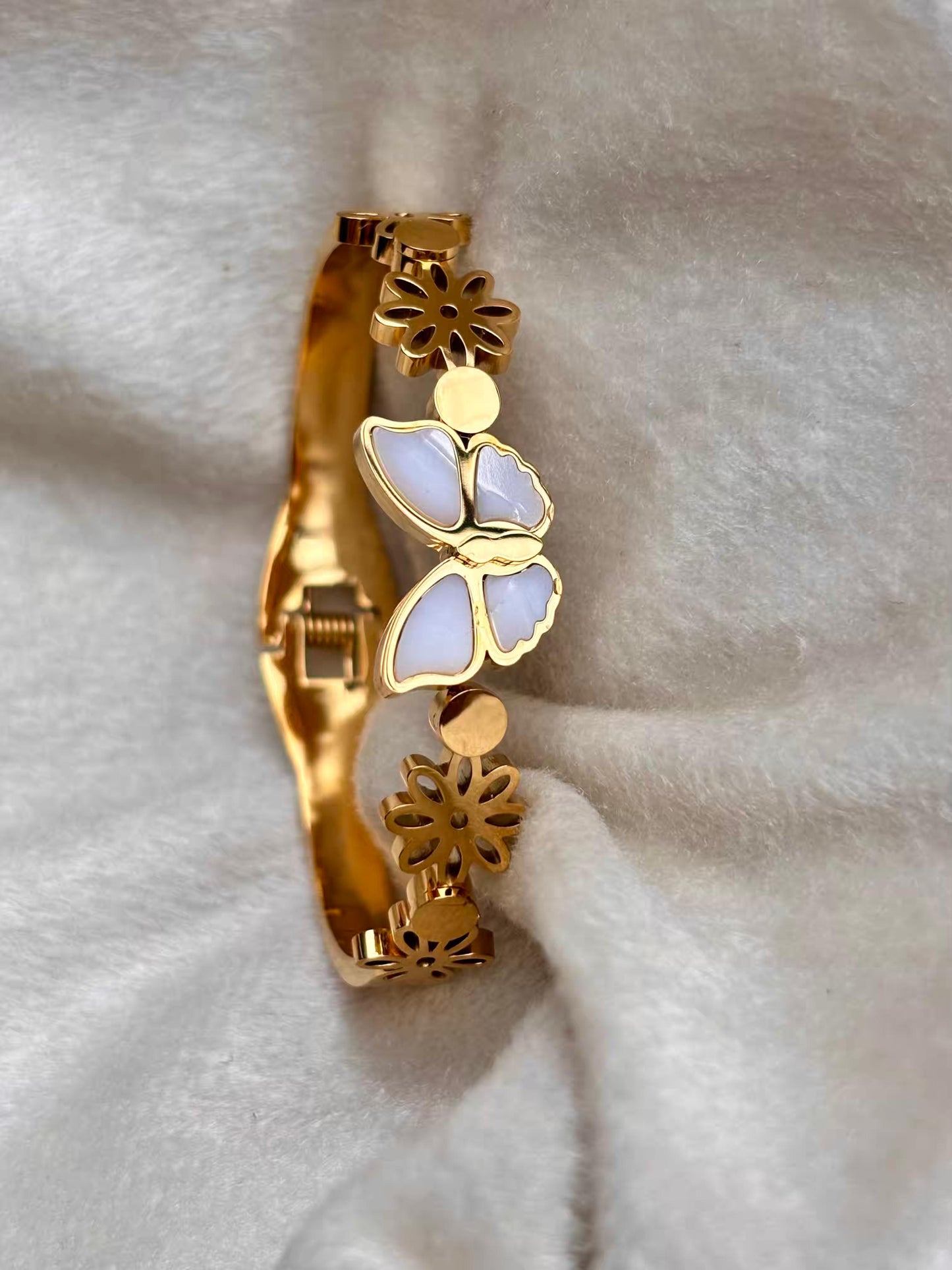For Thin Wrist Floral Flutter Bangle 18K Gold plated Premium Bangle 2.2 - 2.4 Size