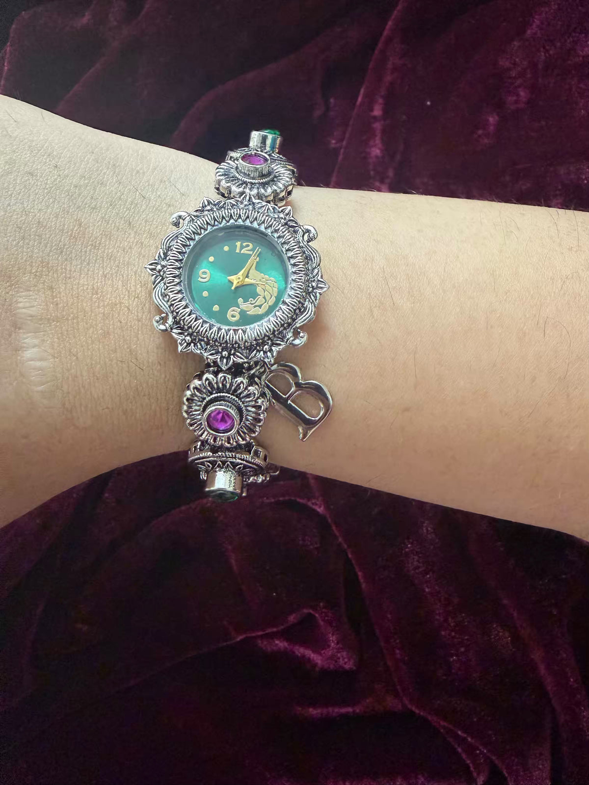 Maharani Green & Pink Elegance Silver-Tone Navratri Oxidised Heritage Watch