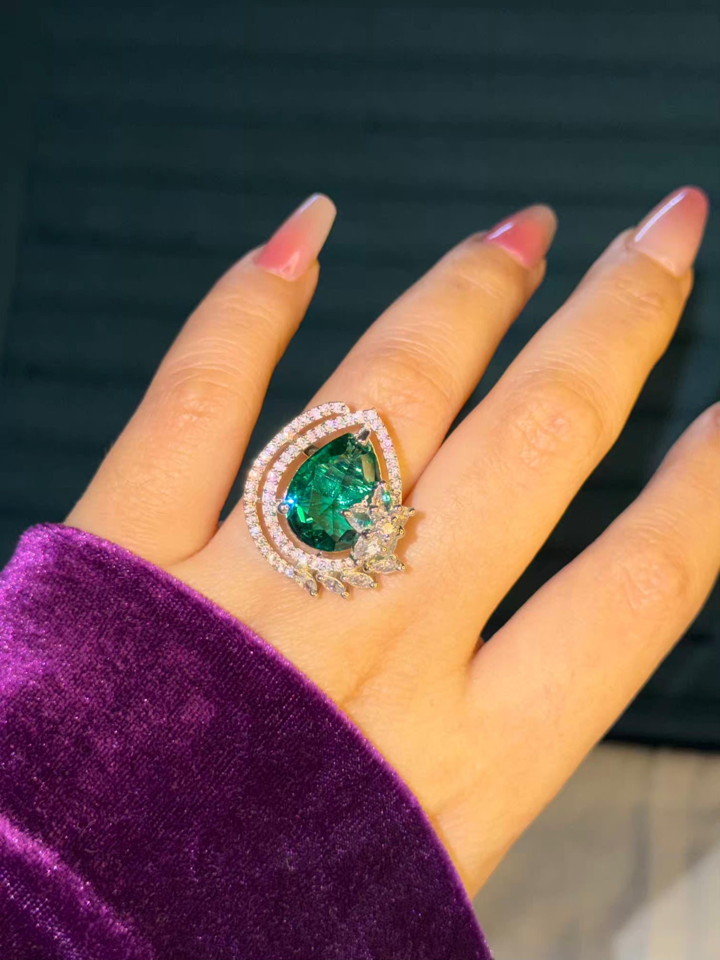 Emerald Seraphine Crest Silver Plated Premium Ring (Adjustable)