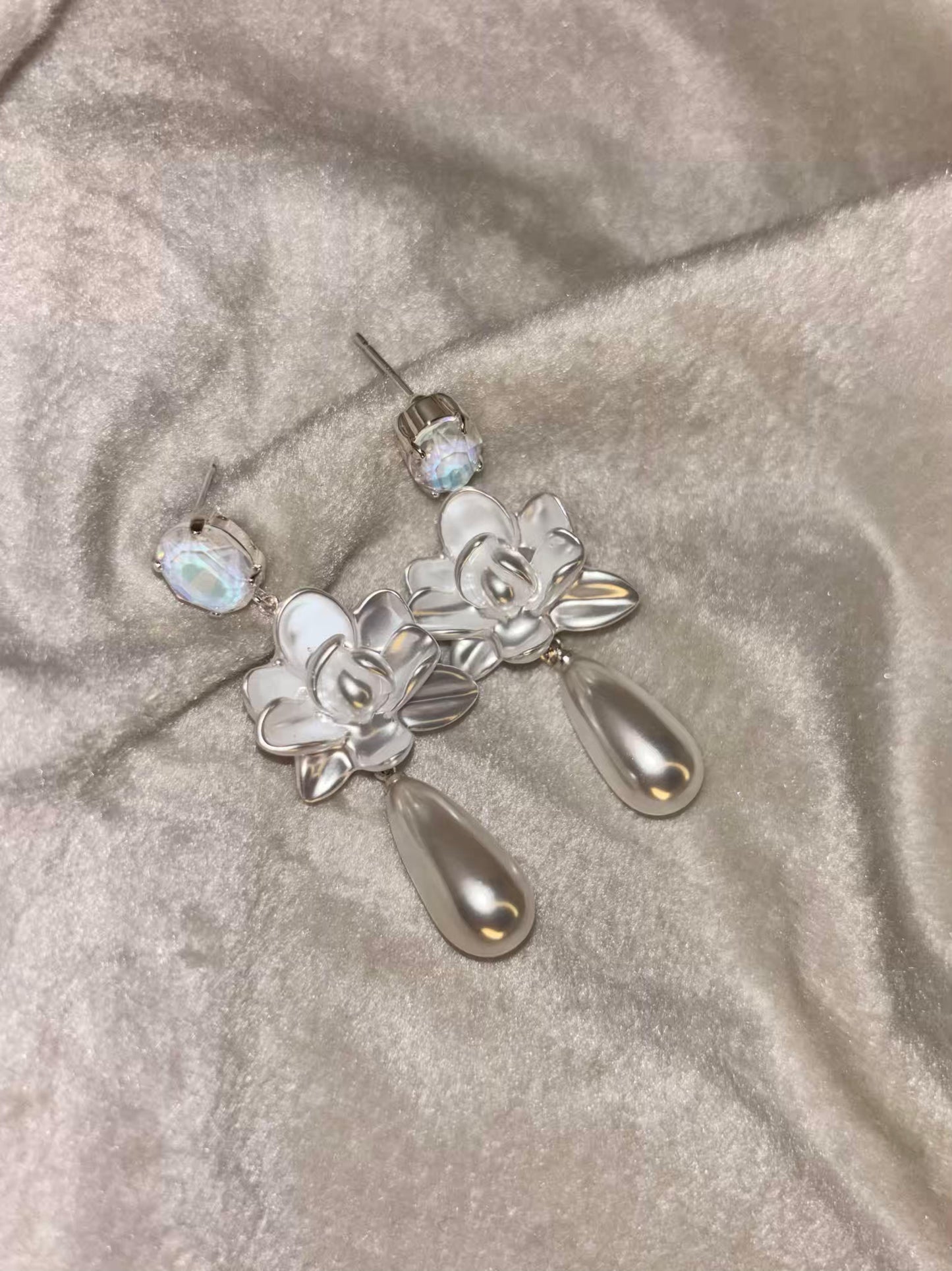 Crystal Flowers Dangle Earrings Silver Plated Earrings Premium Earrings