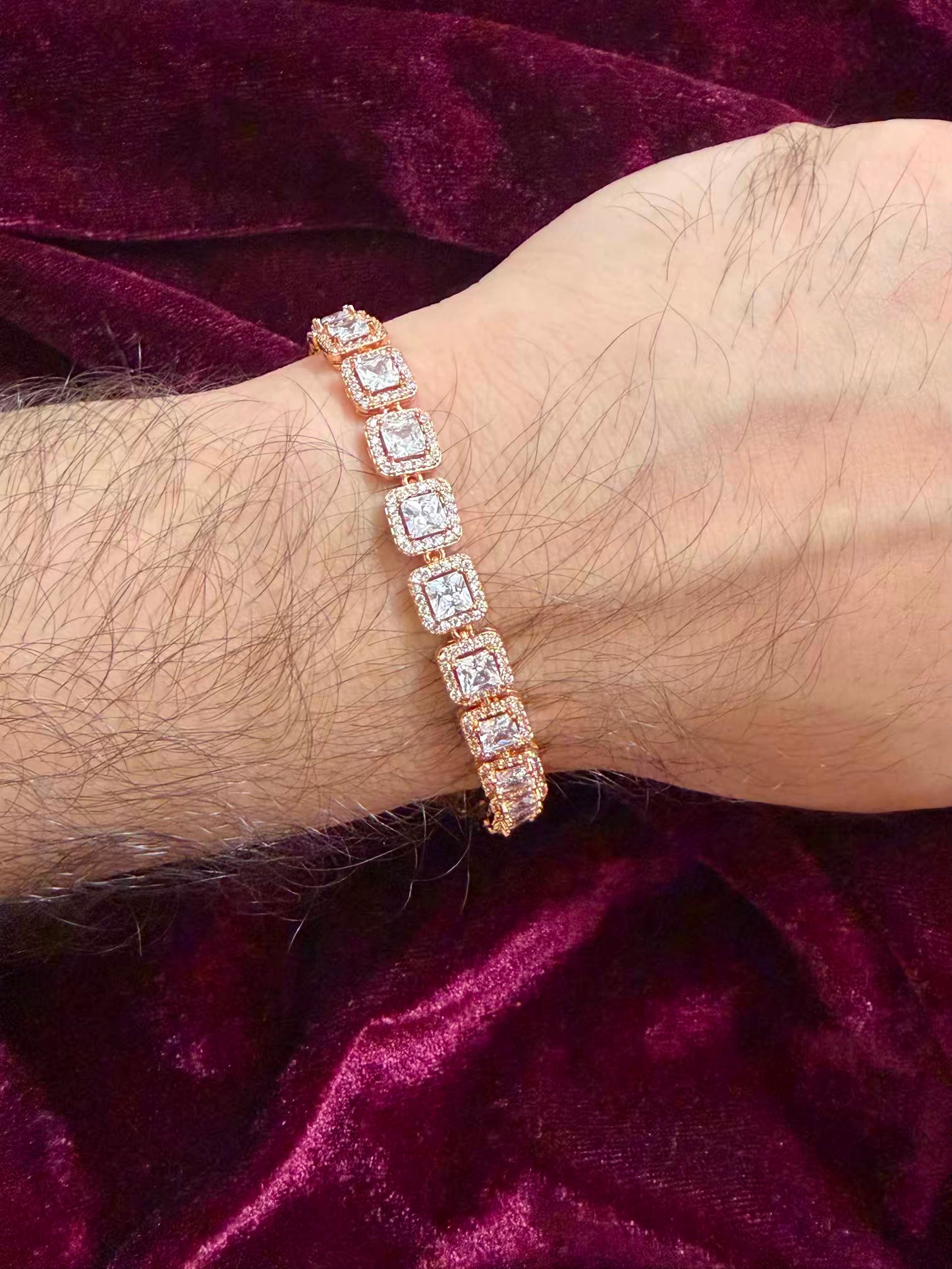 Luxe Diamond-Cut Men's Rakhi Bracelet