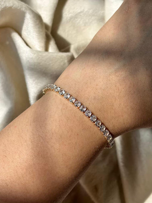 Medium Size Sparkle Premium 18K Gold Plated Tennis Bracelet