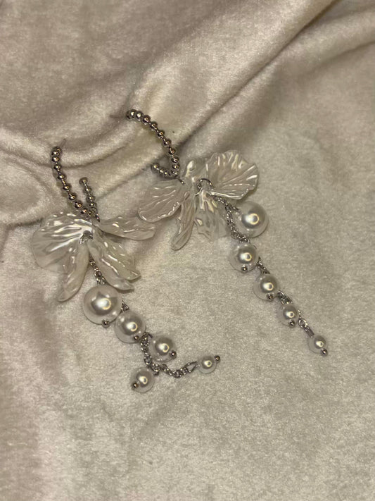 Pearl Shell Dangles Silver Plated Premium Earrings