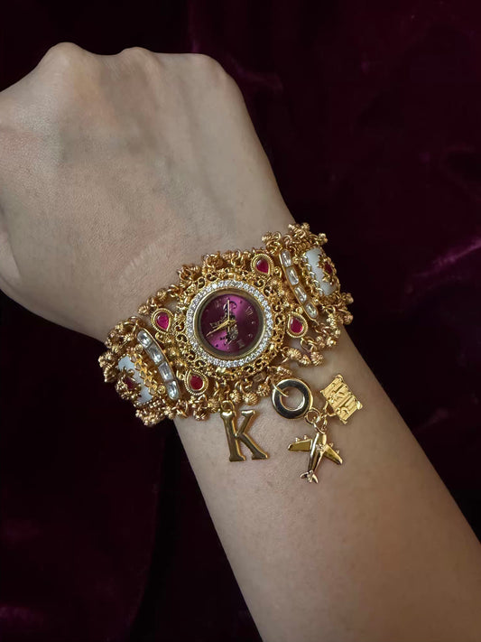Airplane Bag Round Gold Elephant Dial Maharani Watch Bracelet