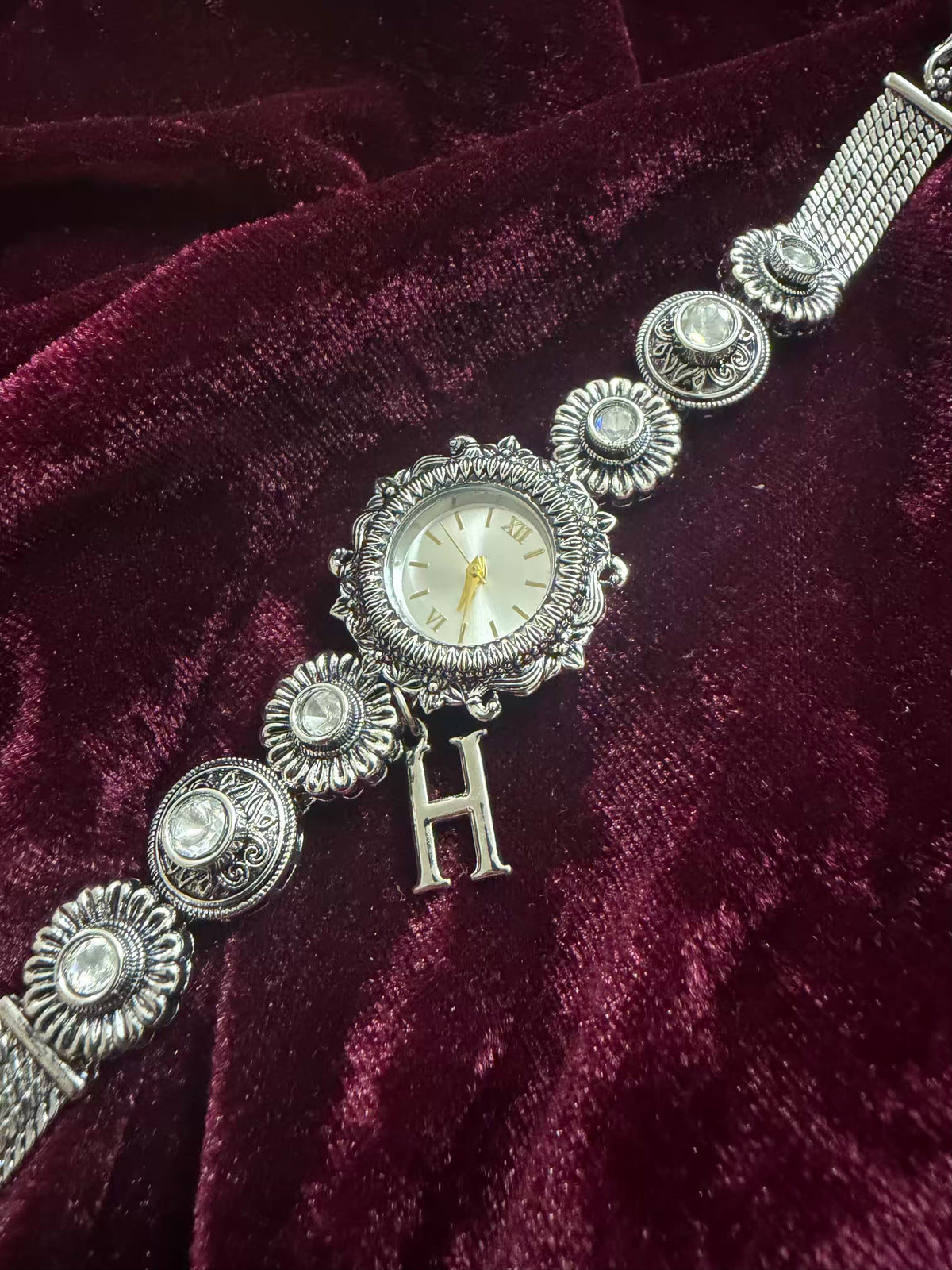 Regal White Stone Elegance Silver-Tone Navratri Oxidised Heritage Watch
