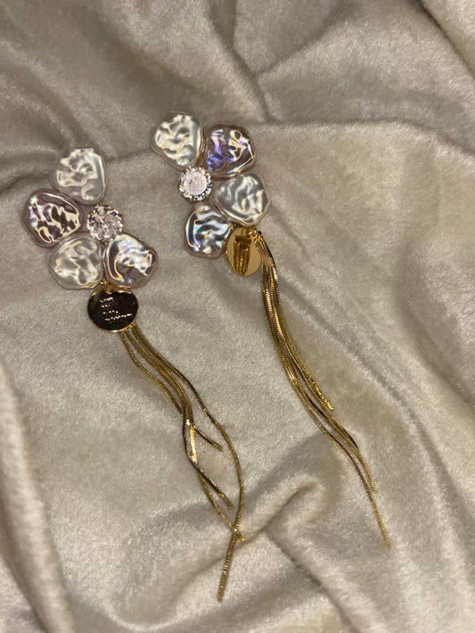 Pearl Cascade Earrings 18K Gold Plated Premium Earrings