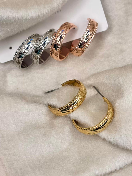 Multi Toned Textured Small Hoops Premium Earrings ( Prepaid Only)