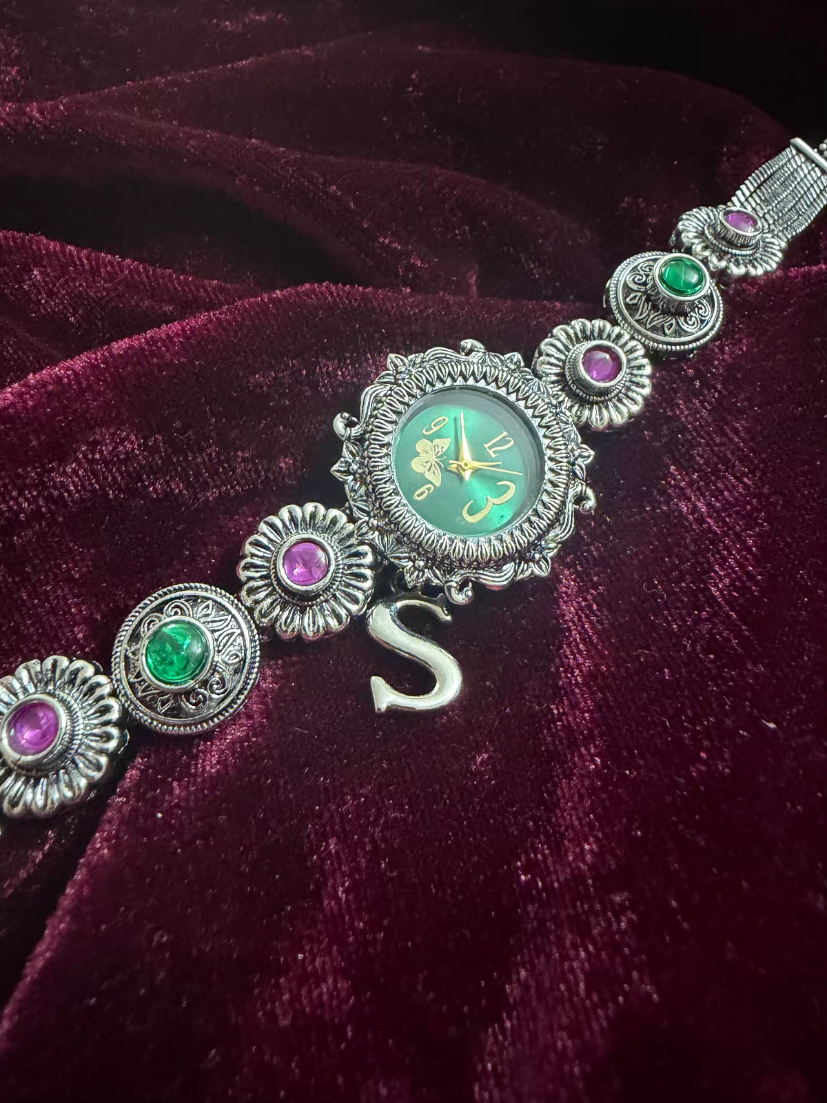 Regal Emerald Shringar Silver-Tone Navratri Oxidised Heritage Watch