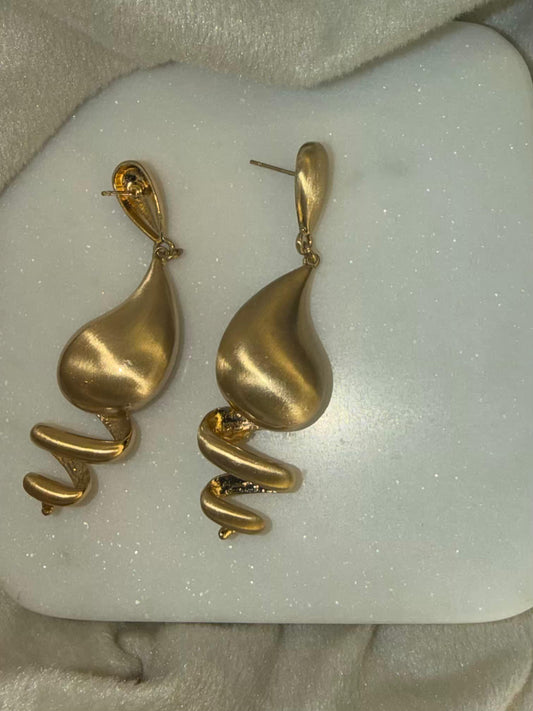 Elegant Golden Colour Gold Plated Earrings