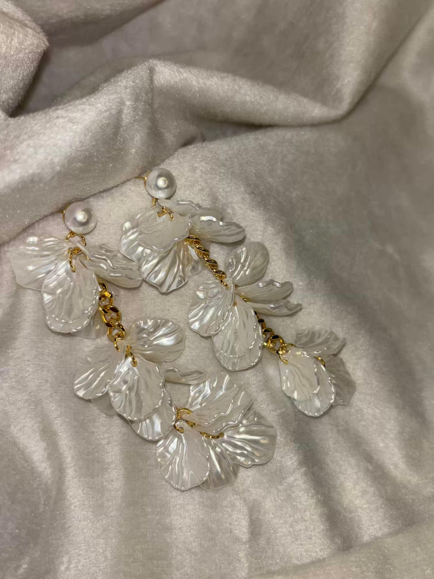 Petal Shells 18K Gold Plated Premium Earrings